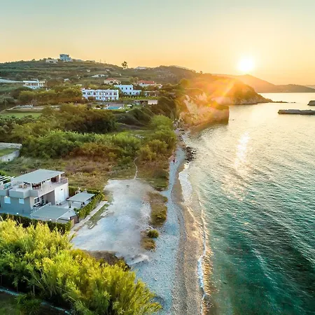 Βίλα Grekodes Kera, Seafront