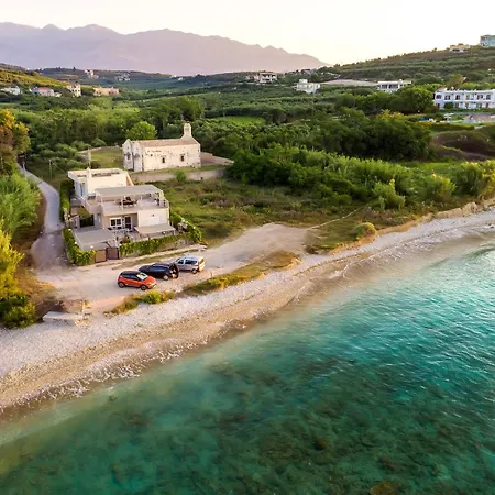 Grekodes Kera, Seafront Βίλα